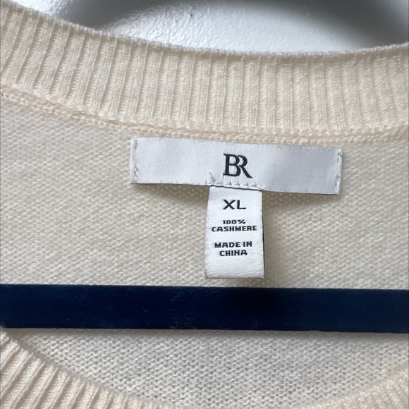 Banana Republic short sleeve cashmere crewneck xl - Picture 2 of 3